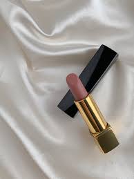 nude lippenstift